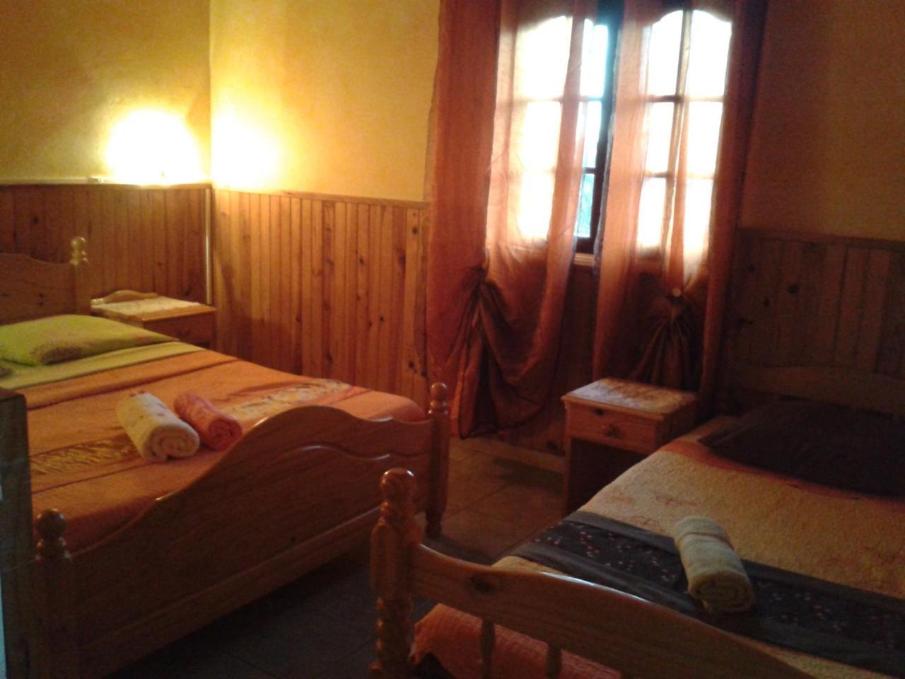 실라오스 Petite Fleur De Lentilles B&B 외부 사진
