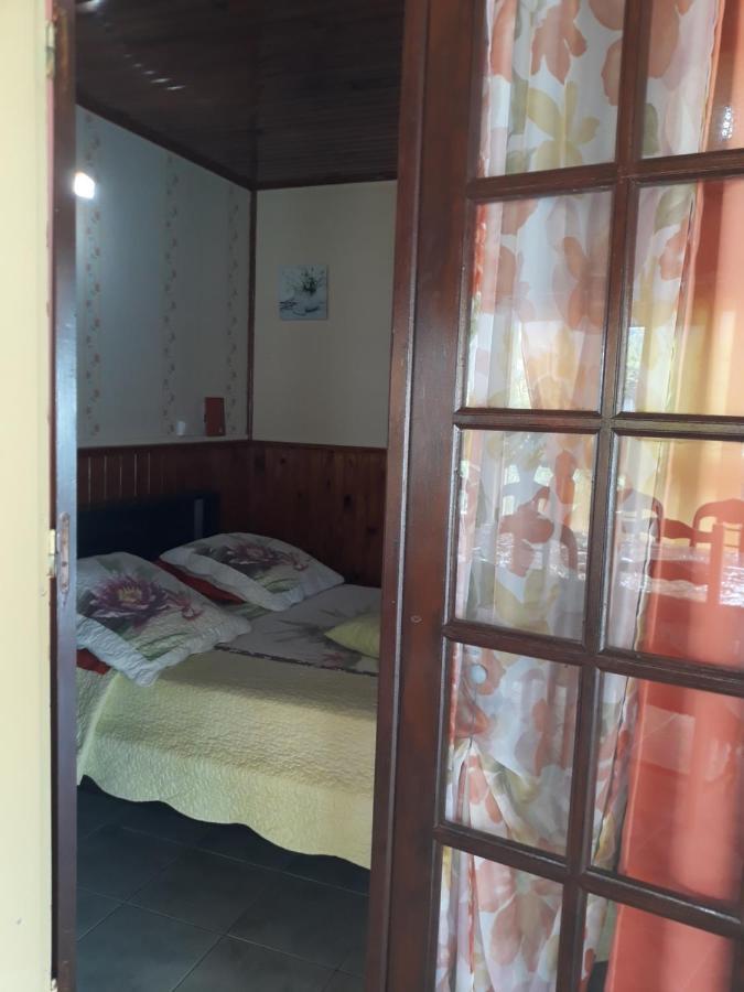 실라오스 Petite Fleur De Lentilles B&B 외부 사진