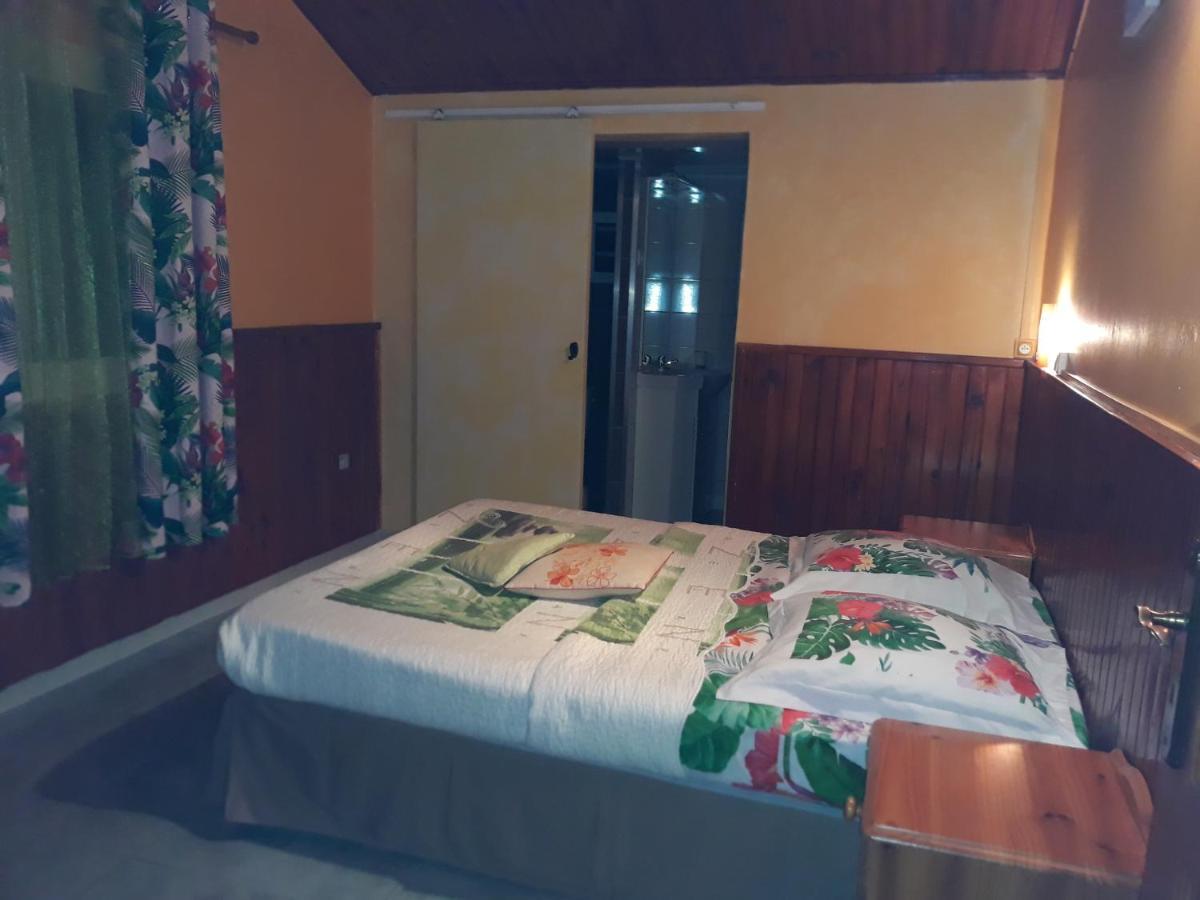 실라오스 Petite Fleur De Lentilles B&B 외부 사진